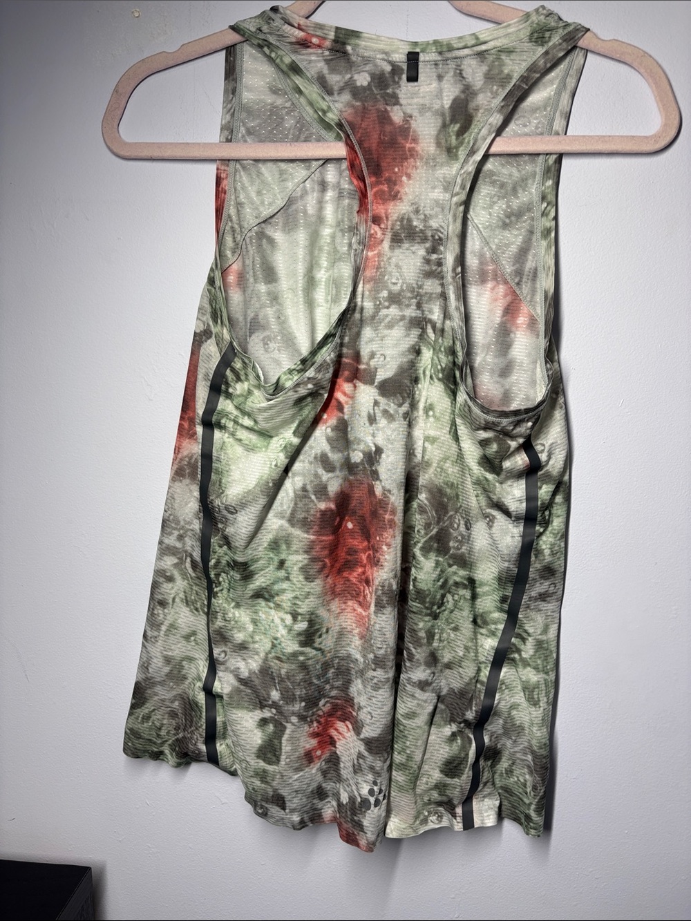 Craft Green and Red Abstract-Print Performance Tank - Picture 5 of 8
